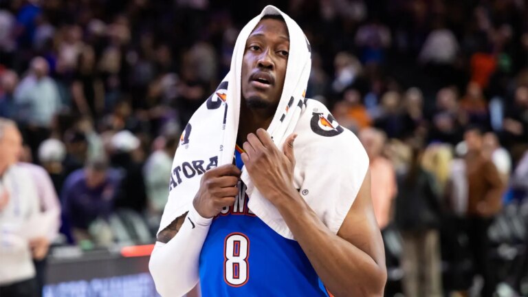 Mark Daigneault reacts to Jalen Williams’ “complete game” against the Suns