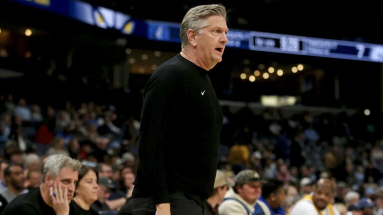 Chris Finch calls out players after ugly loss to Grizzlies