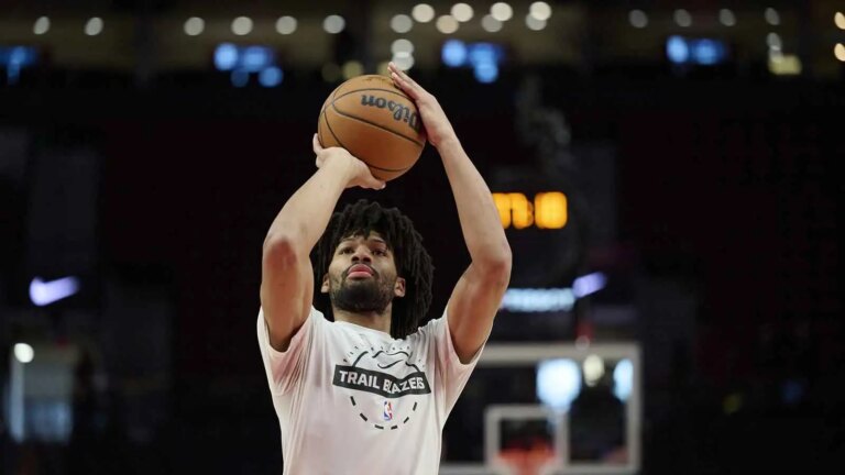 Shaedon Sharpe is suffering from an injury, the rest of the season in doubt