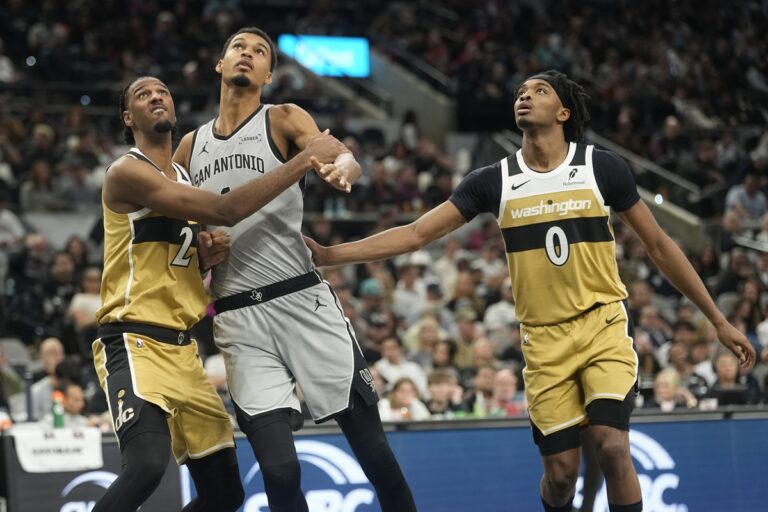 Before the home leg, what are the mid-season results for the French?