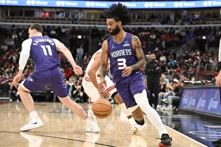 Stats & Highlights | The Hornets are shorter than the Bulls