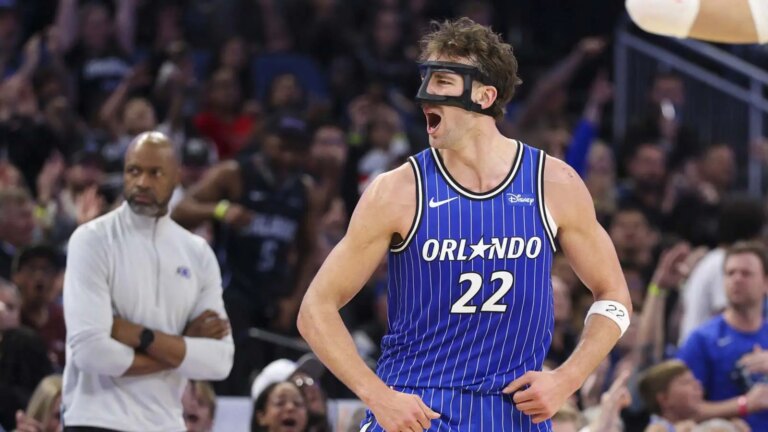 Watch as Franz Wagner receives a warm welcome from Orlando fans