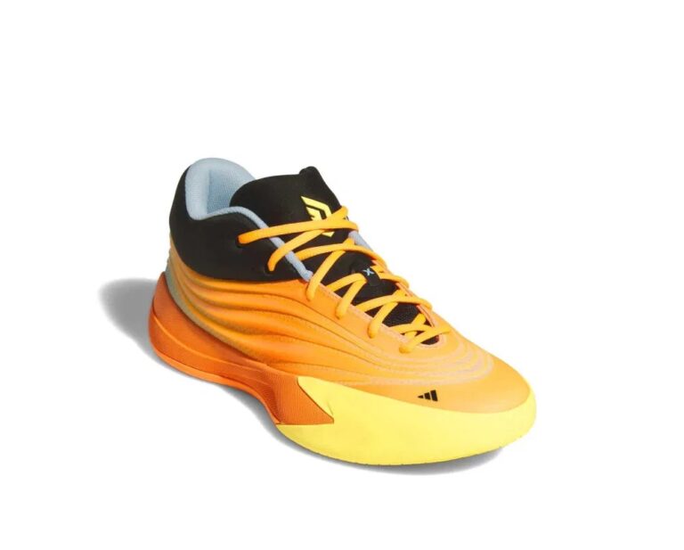 Perfect Timing for Queen 10 “All-Star”