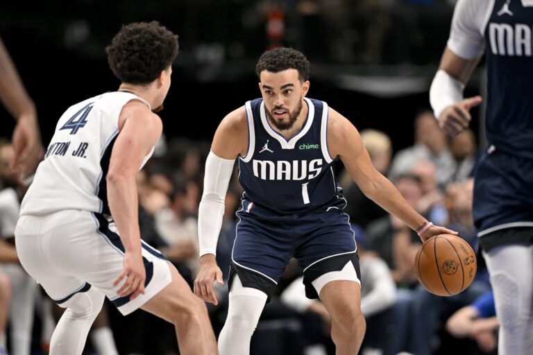 Tyus Jones will leave the Mavericks