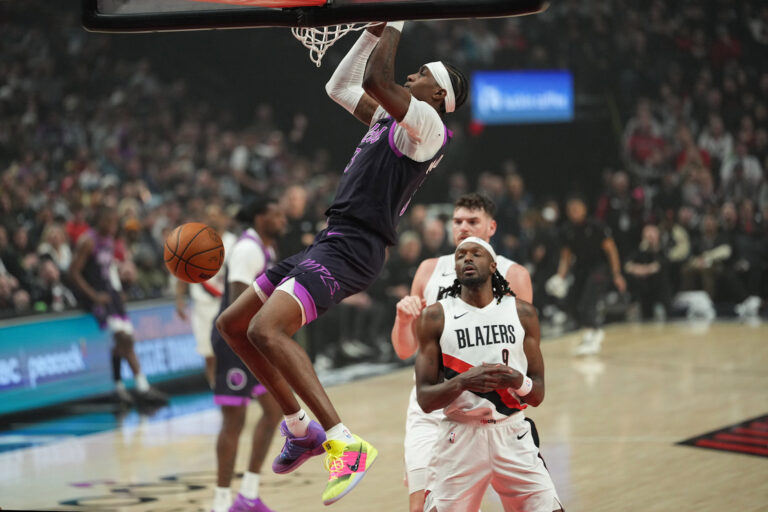 Jaden McDaniels, the Wolves’ pressure cooker