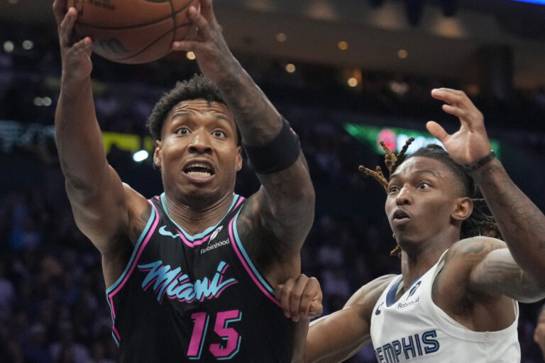 Erik Spoelstra defends Myron Gardner