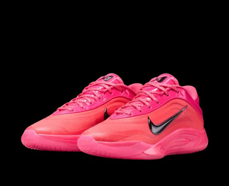 The Nike A’One goes pink again
