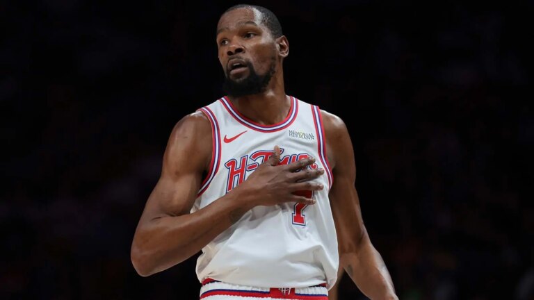 Kevin Durant is making history by surpassing Kobe Bryant in scoring