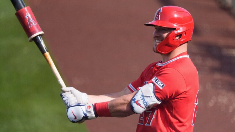 Mike Trout discovers the next goal after a mad sprint