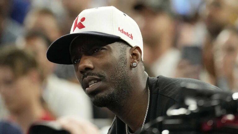 Wealthy Paul distances himself from Las Vegas ownership rumors