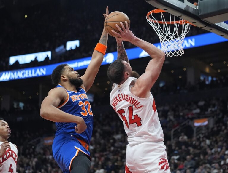 The Knicks give voice to the defense